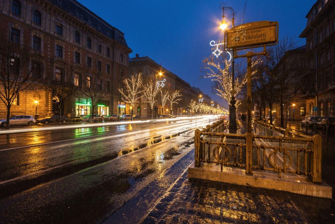 Central Studio Boulevard Budapeszt Zewnętrze zdjęcie