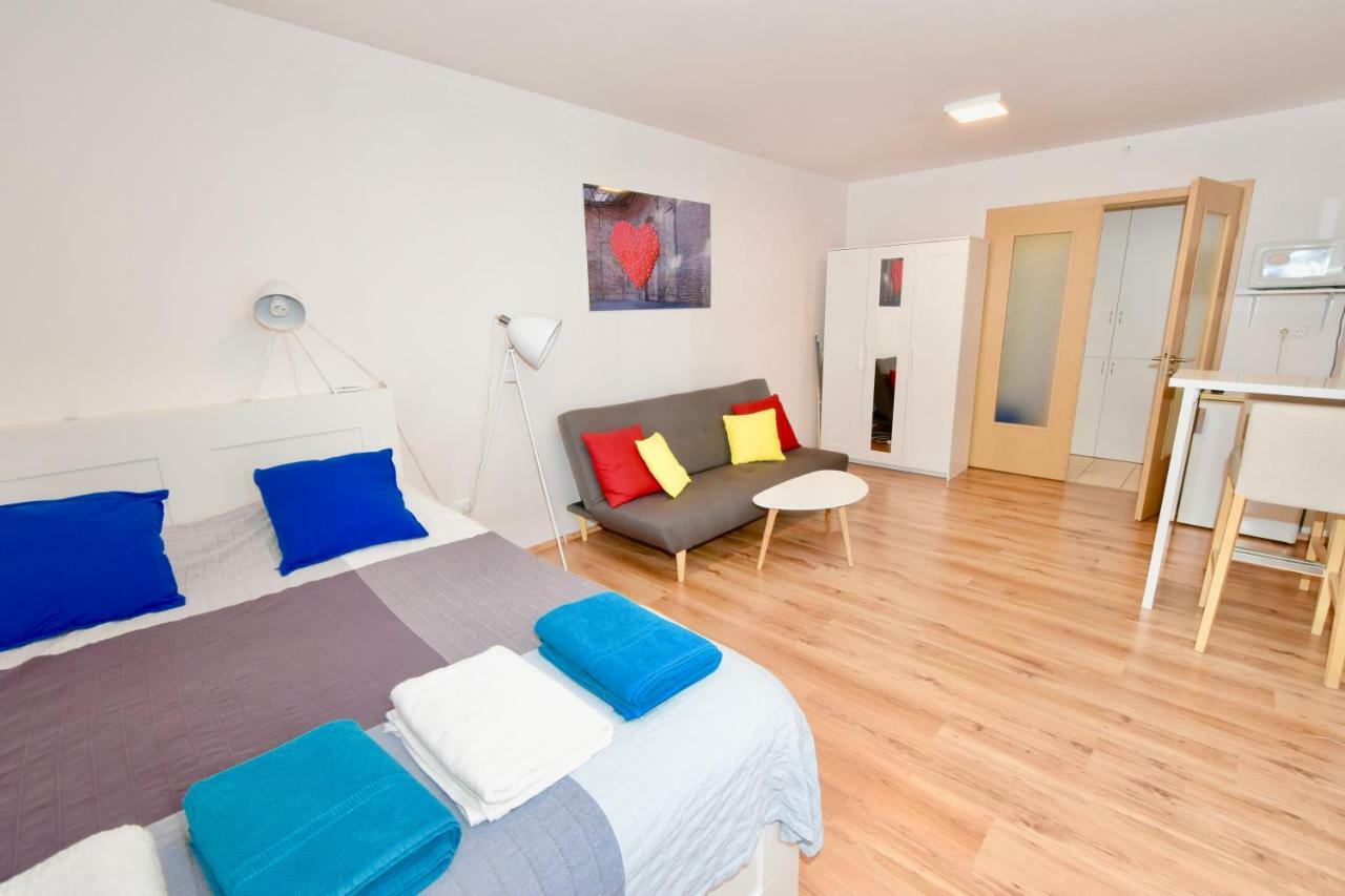Central Studio Boulevard Budapeszt Zewnętrze zdjęcie