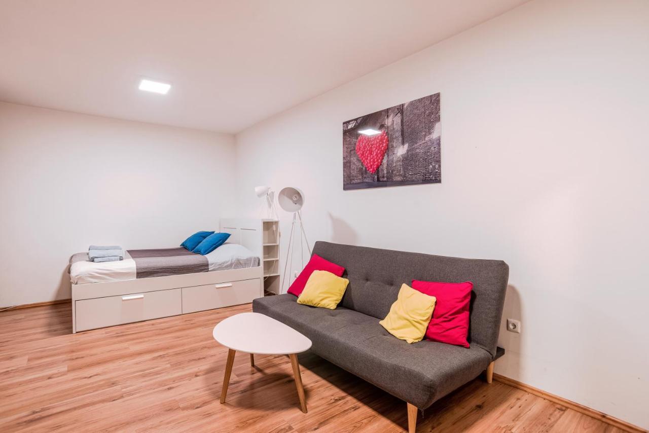 Central Studio Boulevard Budapeszt Zewnętrze zdjęcie